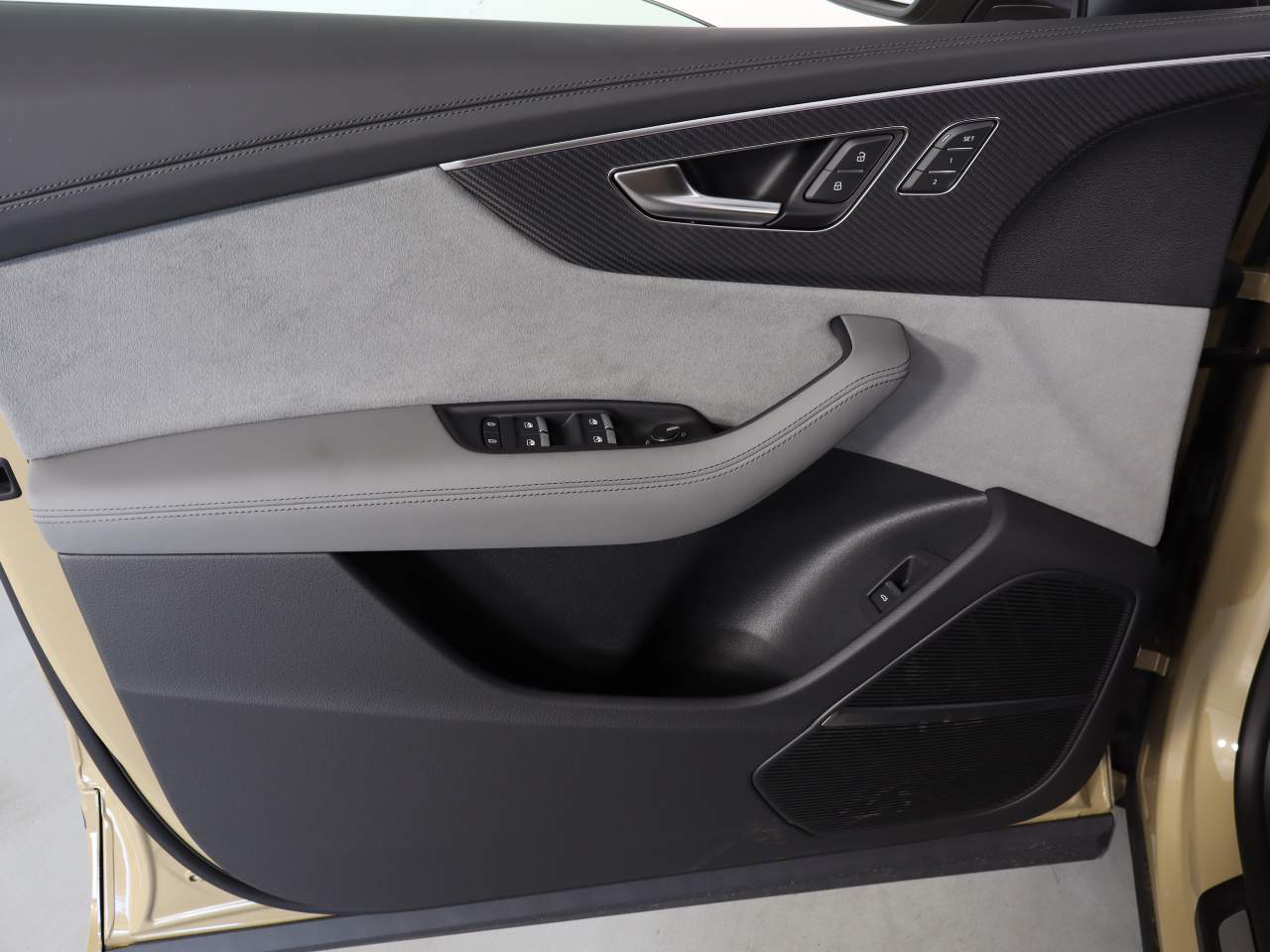 2024 Audi SQ8 4.0T quattro Prestige