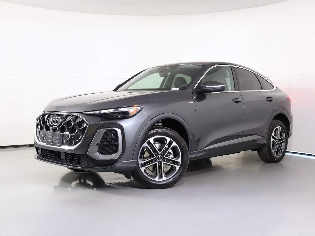 2026 Audi Q5 Sportback quattro Premium TFSI