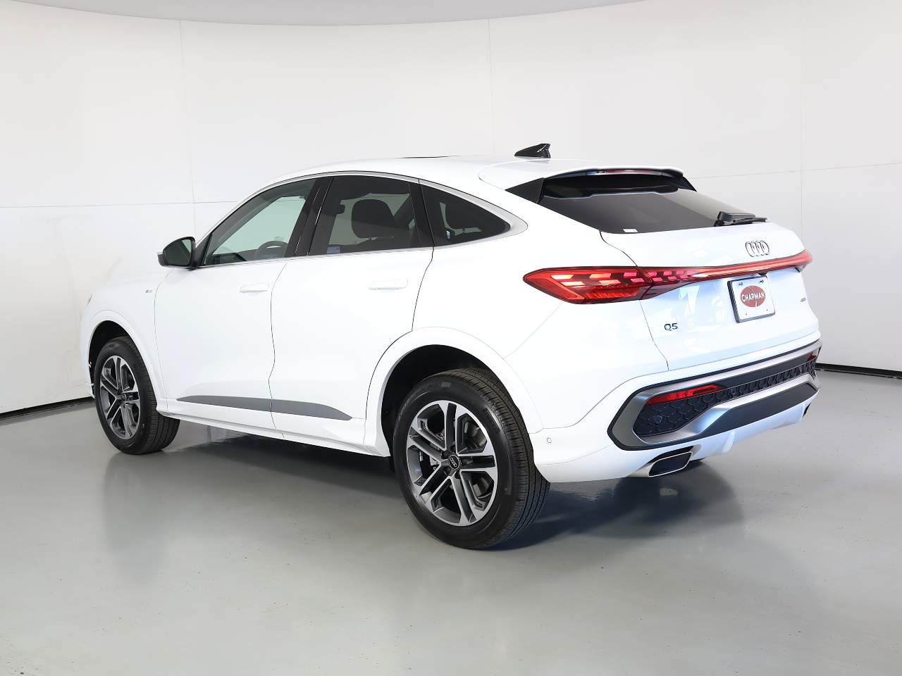 2026 Audi Q5 Sportback quattro Premium TFSI