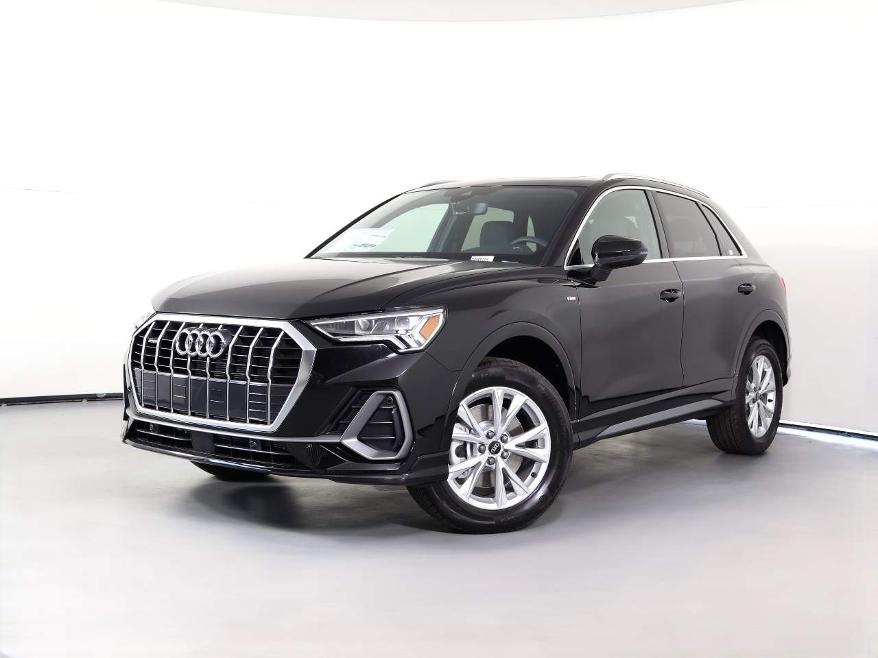 2024 Audi Q3 quattro S line Premium 45 TFSI