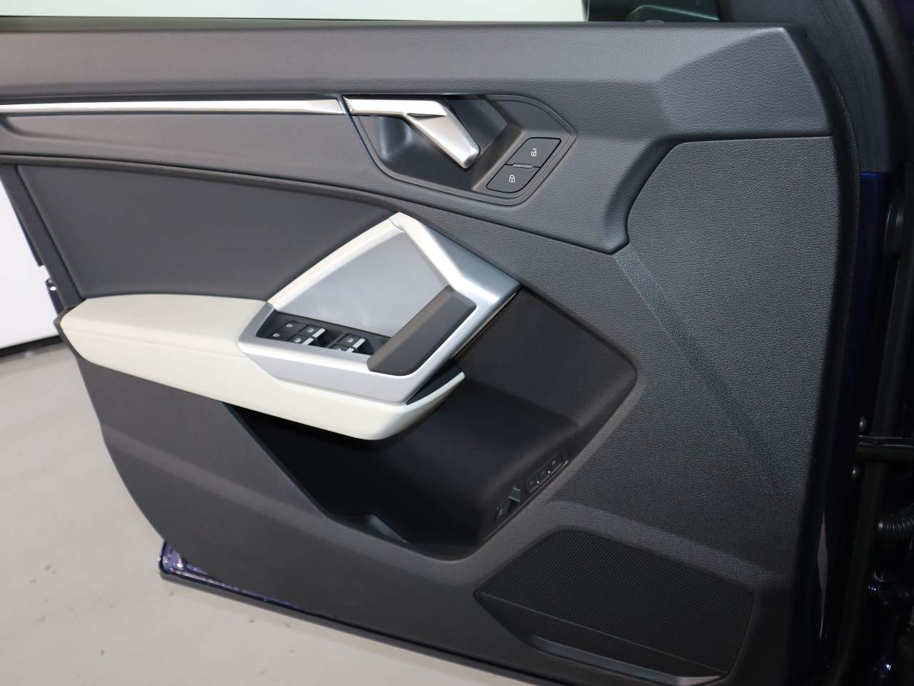 2025 Audi Q3 quattro S line Premium 45 TFSI