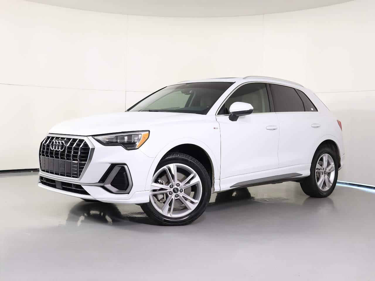2022 Audi Q3 quattro S line Premium 45 TFSI