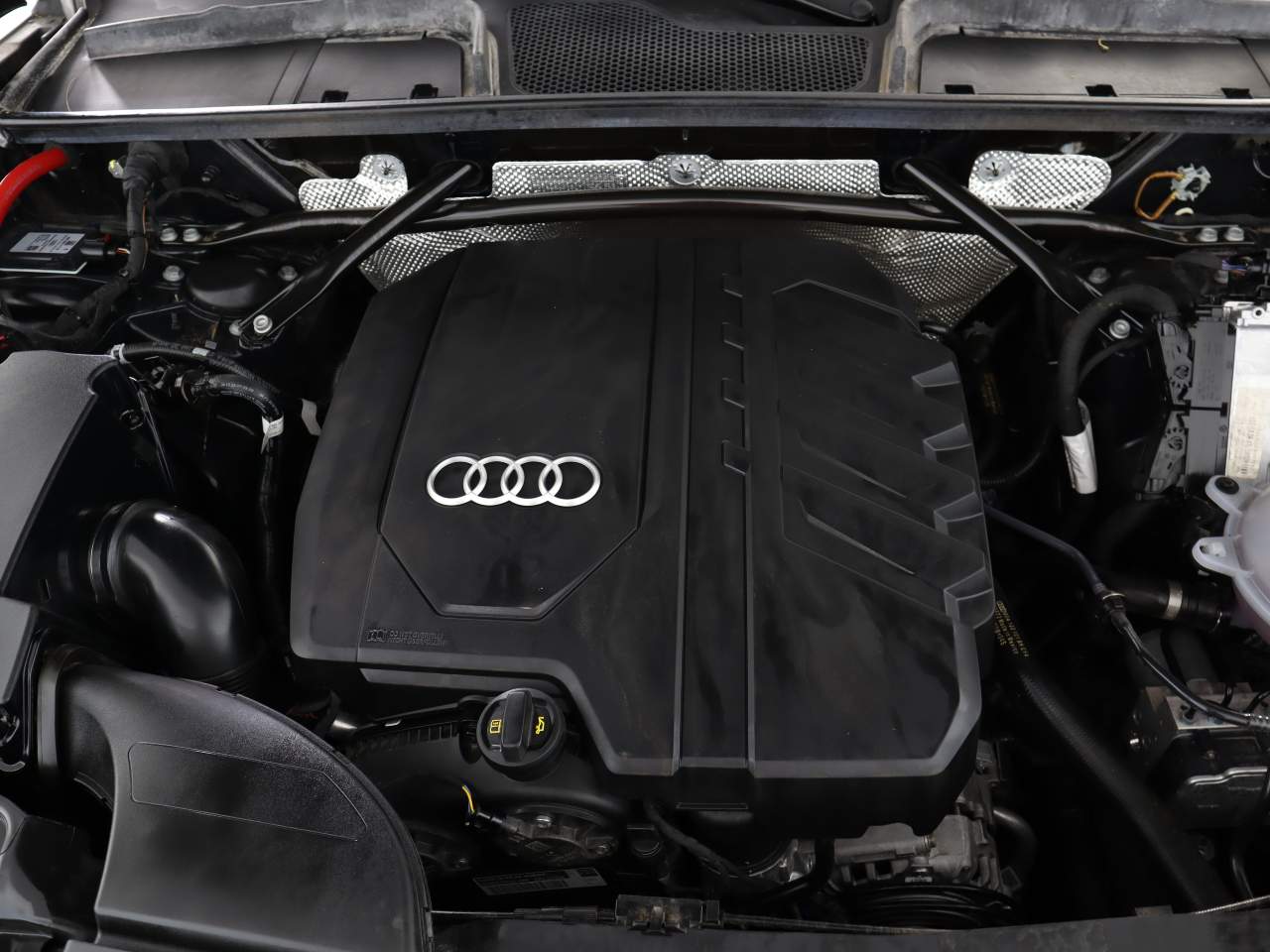 2024 Audi Q5 quattro S line Prem Plus 45 TFSI