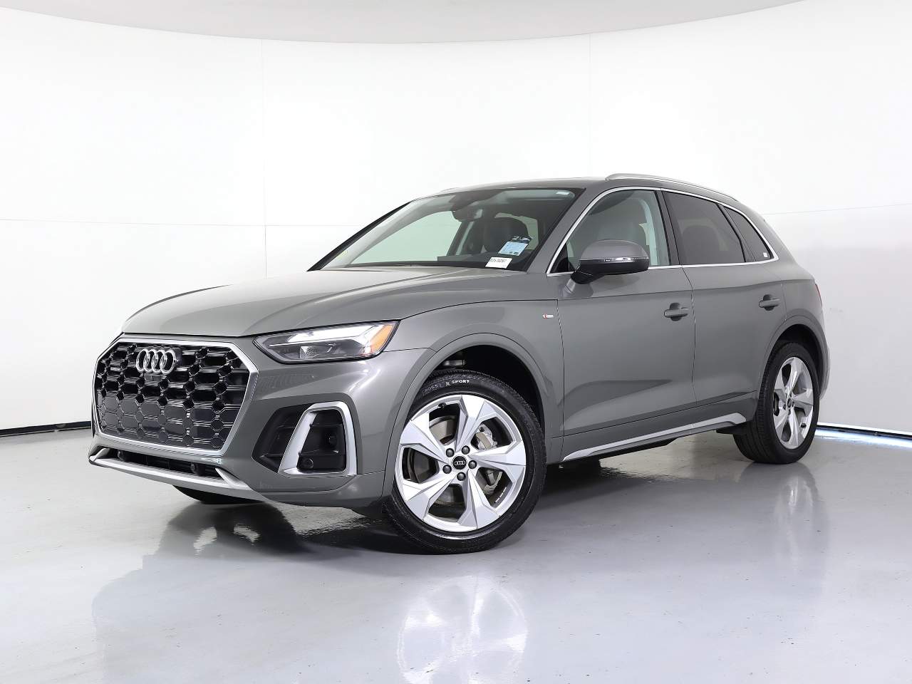 2023 Audi Q5 S line Premium Plus