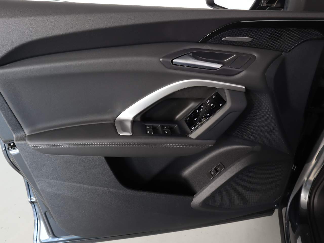 2025 Audi Q5 Sportback quattro Premium Plus TFSI