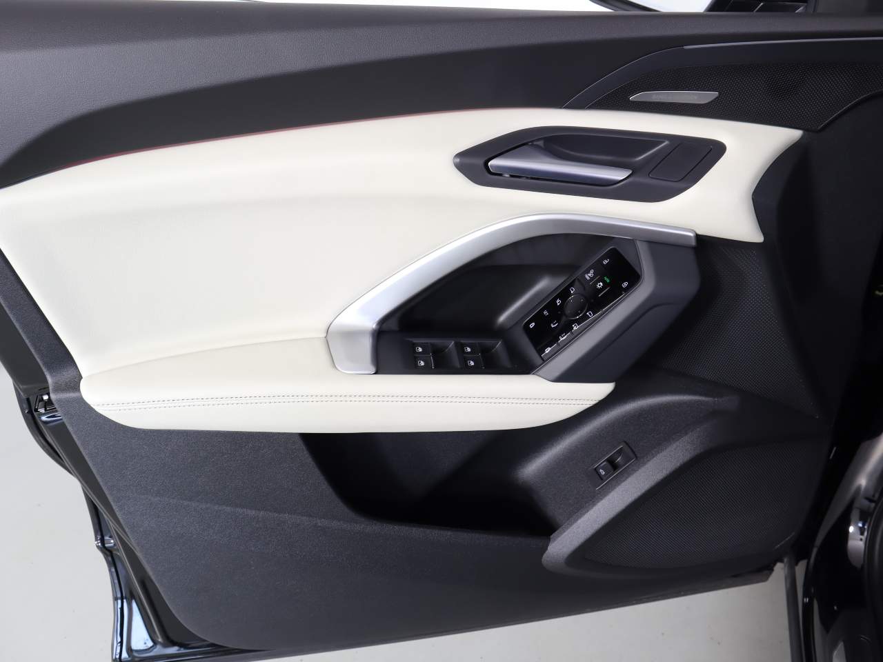 2026 Audi Q5 Sportback quattro Premium Plus TFSI