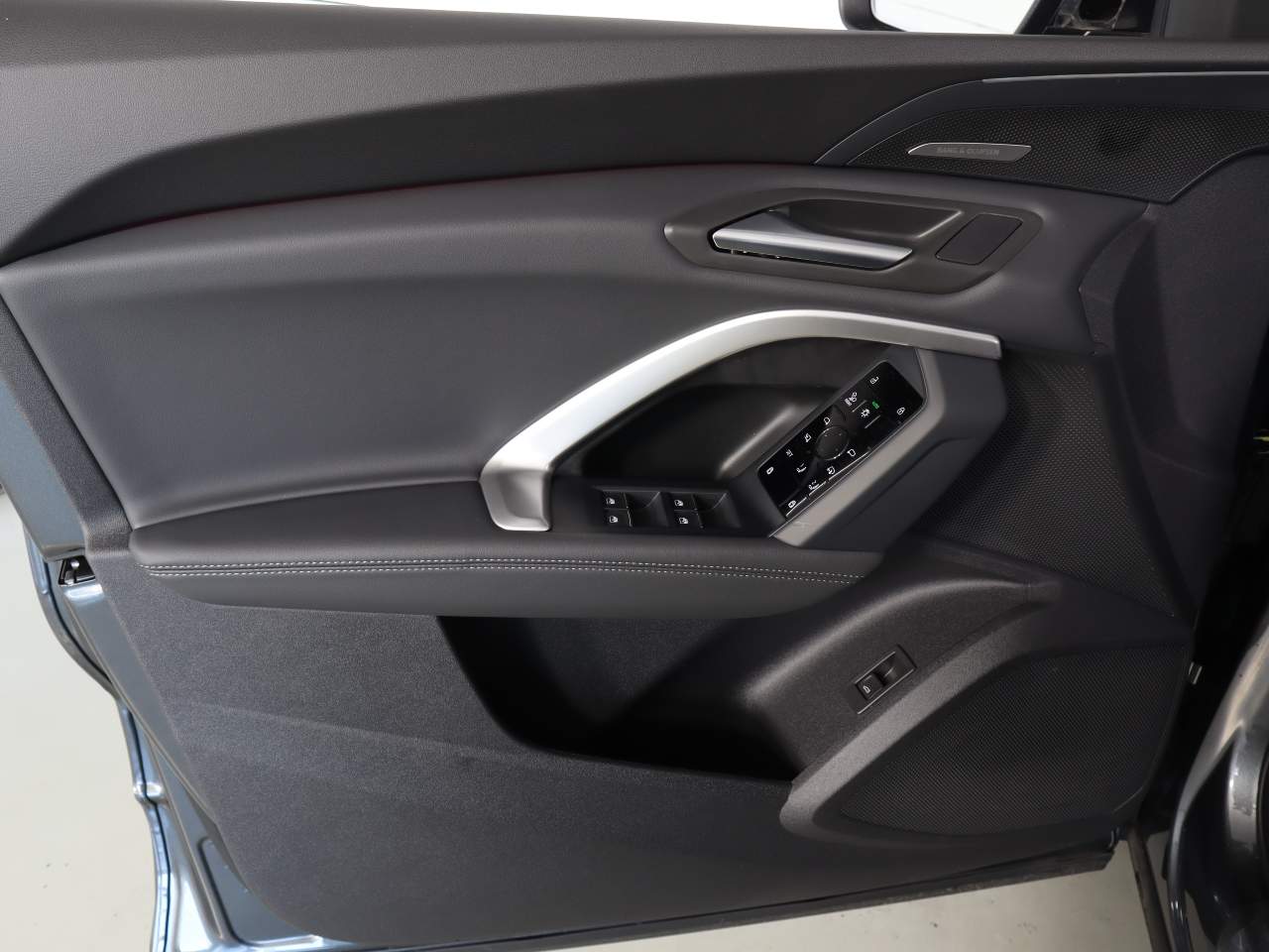 2026 Audi Q5 Sportback quattro Premium Plus TFSI
