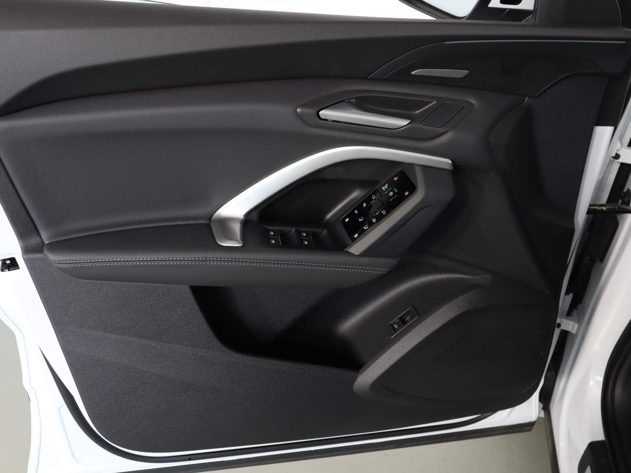 2026 Audi Q5 Sportback quattro Premium Plus TFSI