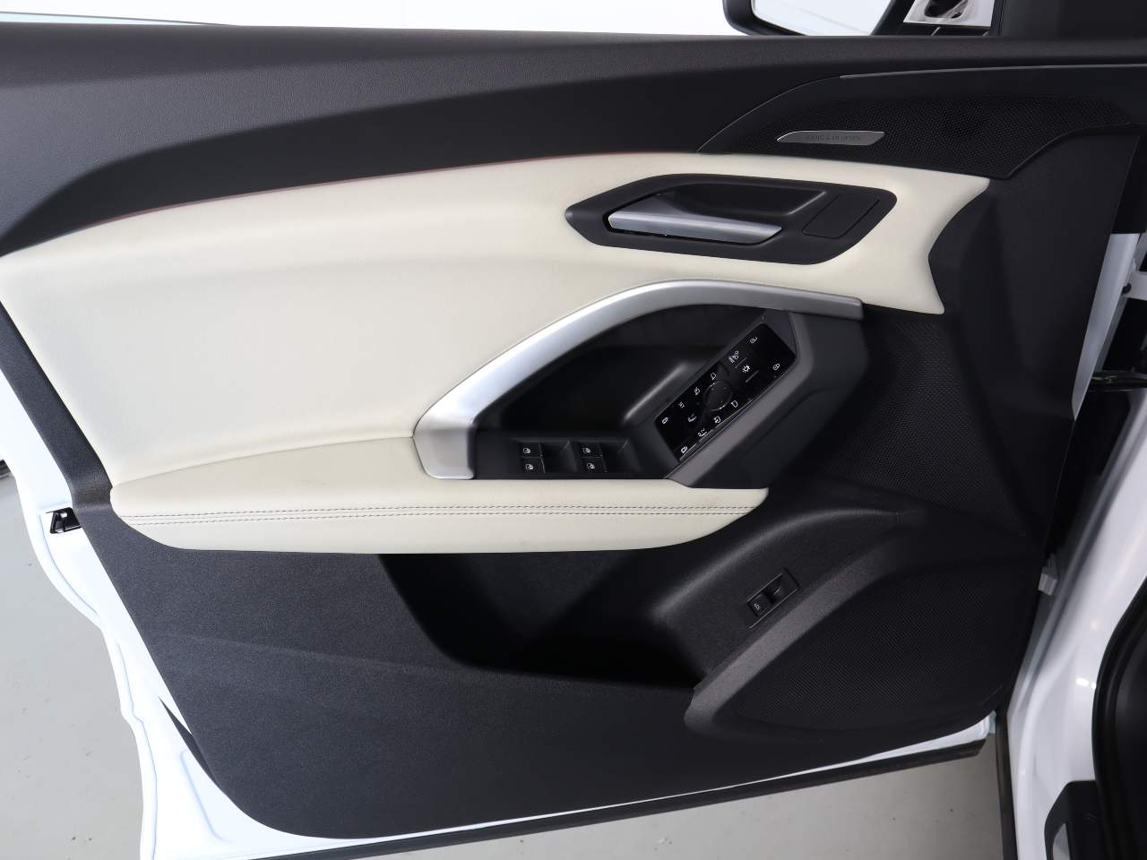 2026 Audi Q5 Sportback quattro Premium Plus TFSI