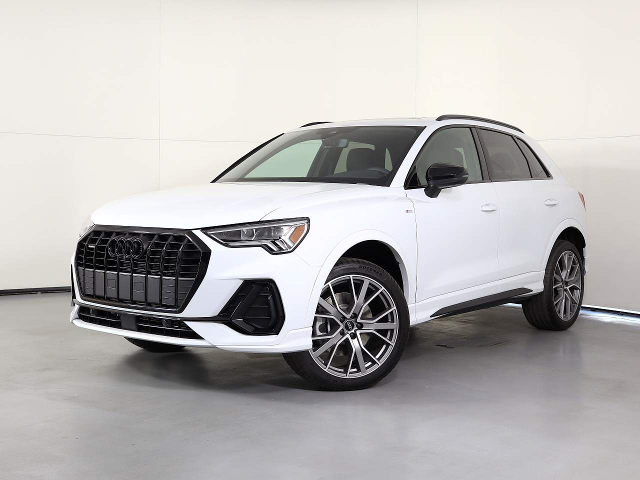 2025 Audi Q3 quattro S line Prem Plus 45 TFSI