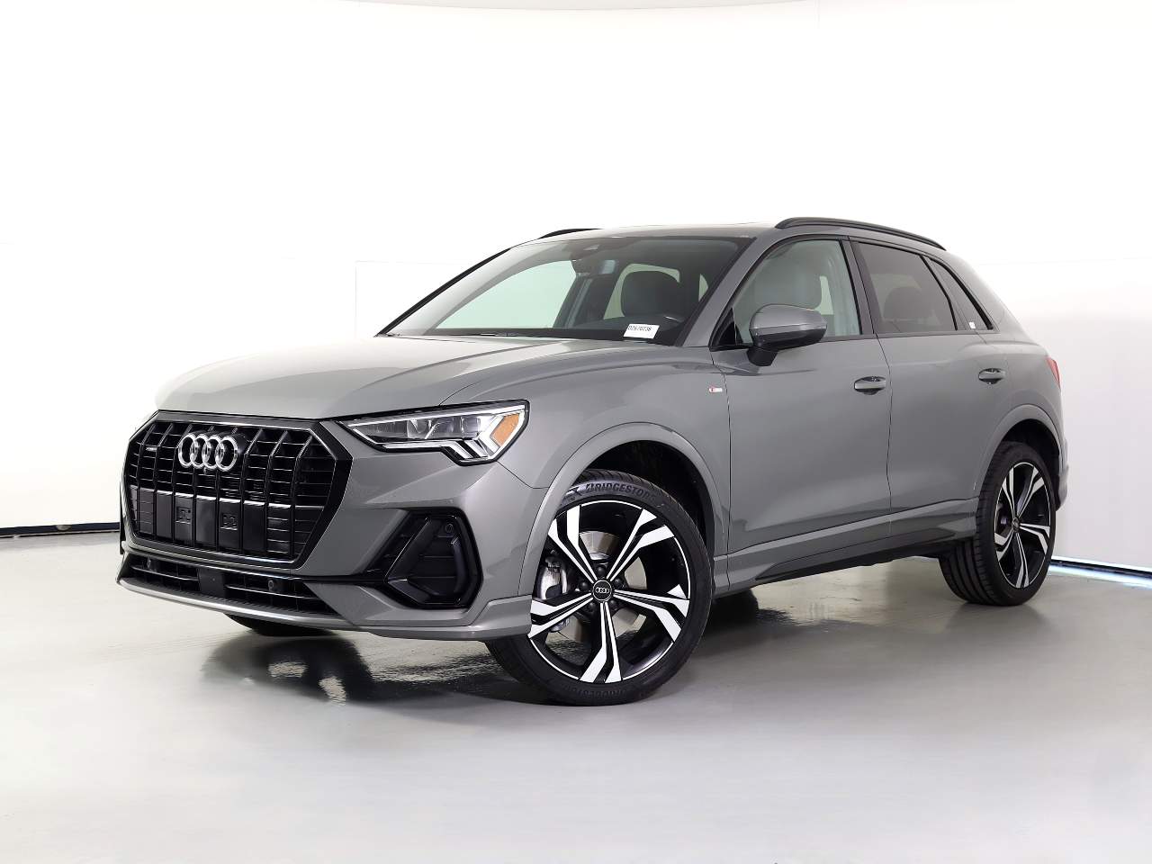 2024 Audi Q3 quattro S line Prem Plus 45 TFSI