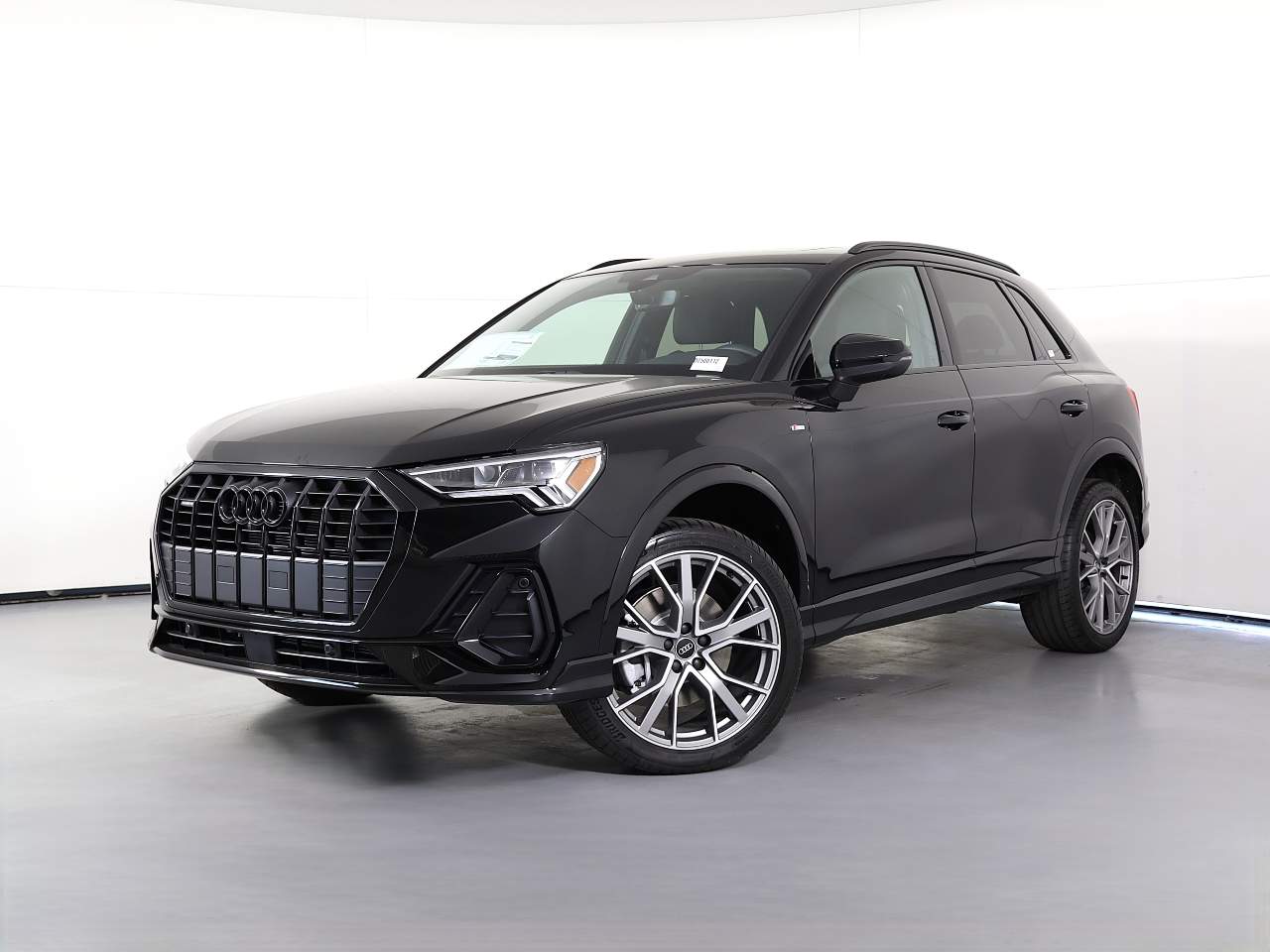 2025 Audi Q3 quattro S line Prem Plus 45 TFSI