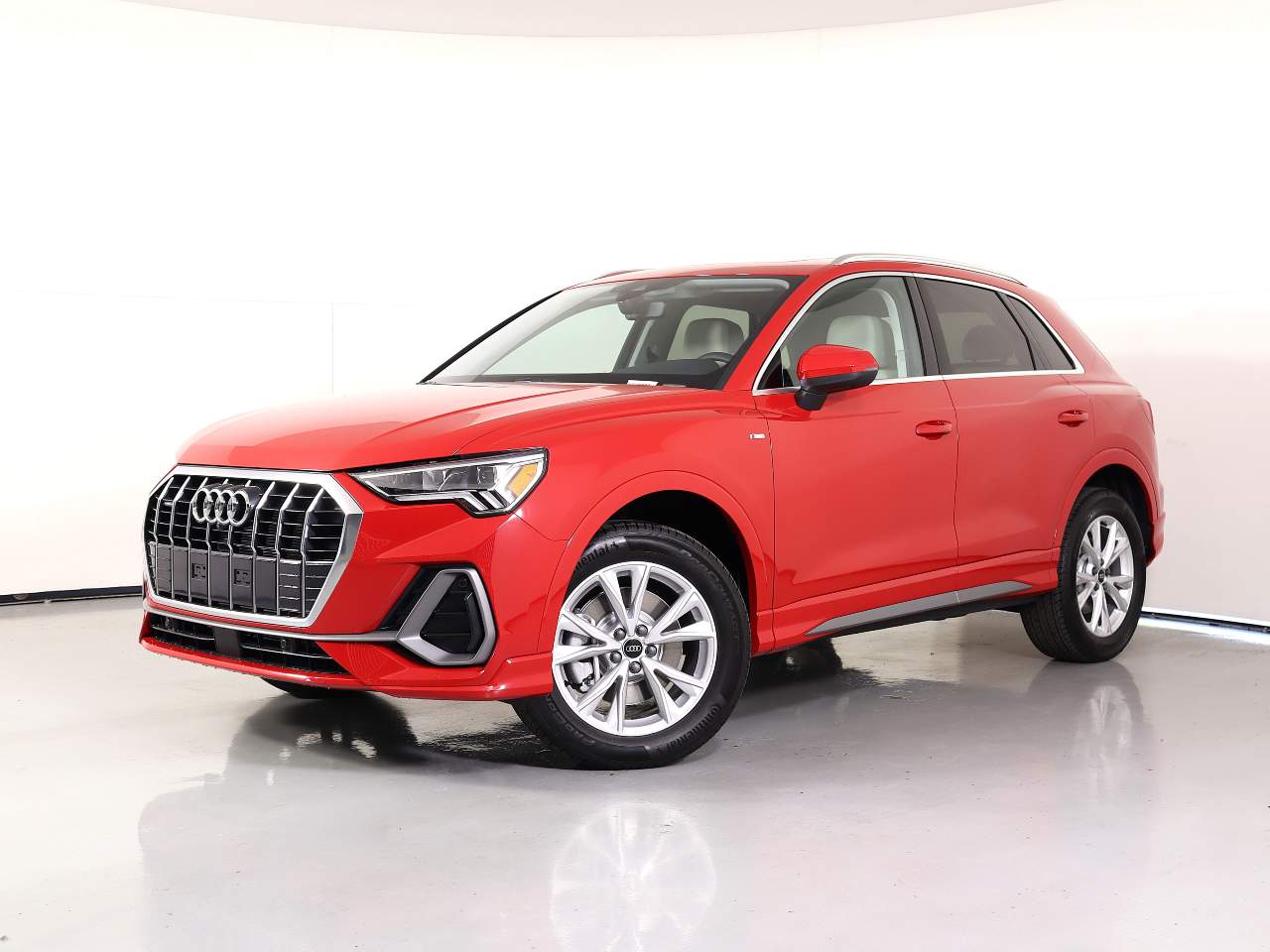 2025 Audi Q3 quattro S line Prem Plus 45 TFSI