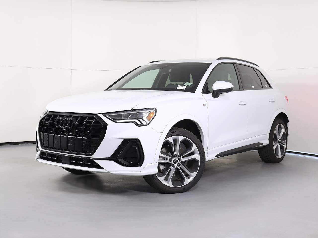 2022 Audi Q3 quattro S line Prem Plus 45 TFSI