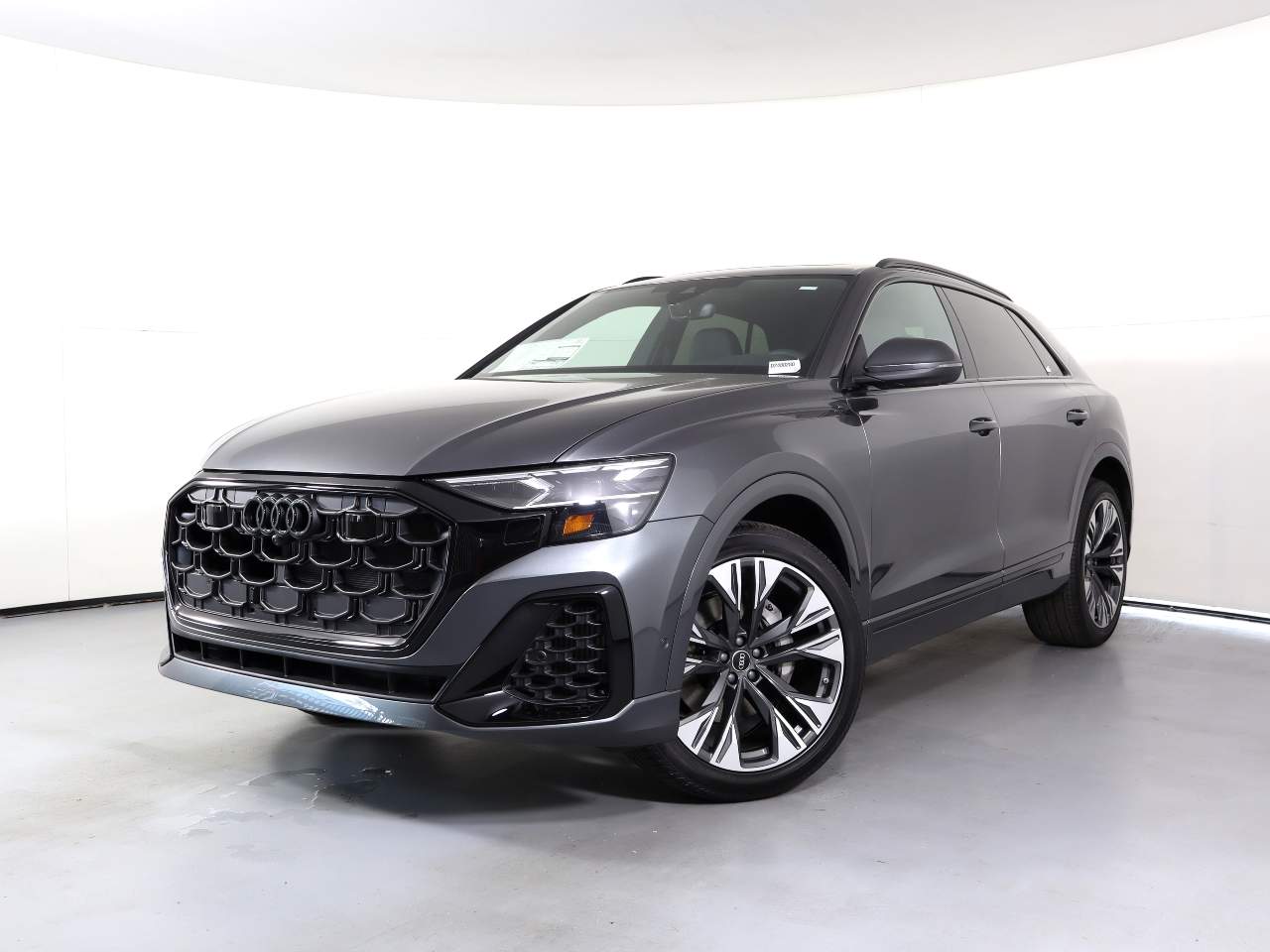 2024 Audi Q8 quattro Premium Plus 55 TFSI