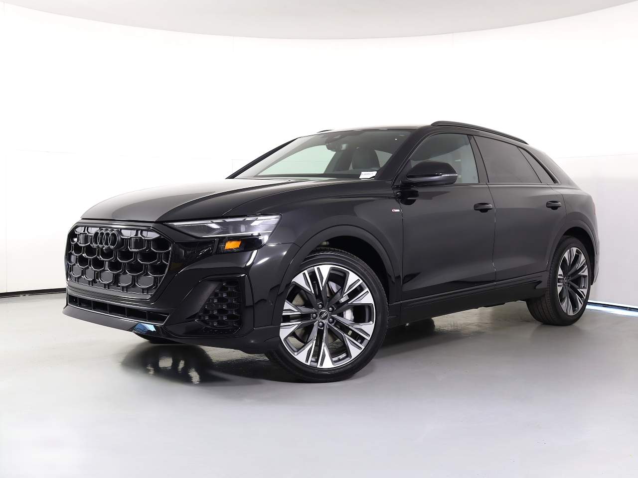 2026 Audi Q8 quattro Premium Plus 55 TFSI