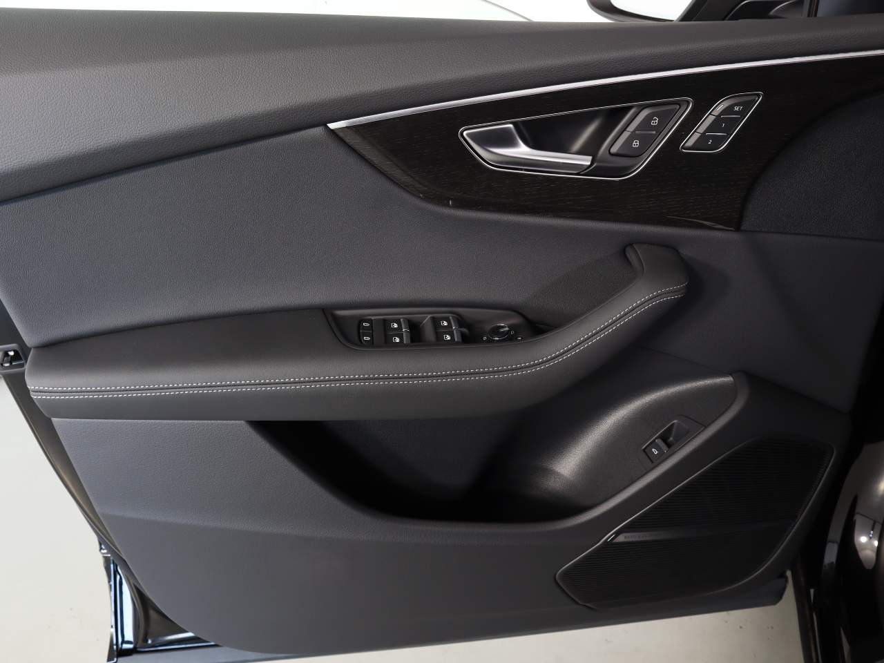 2026 Audi Q8 quattro Premium Plus 55 TFSI