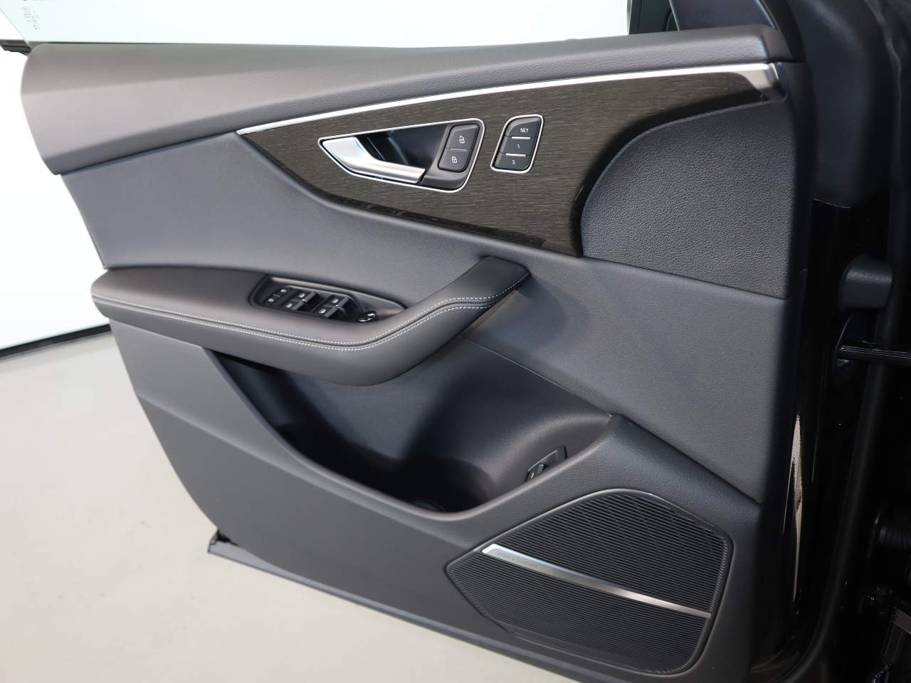 2026 Audi Q8 quattro Premium Plus 55 TFSI