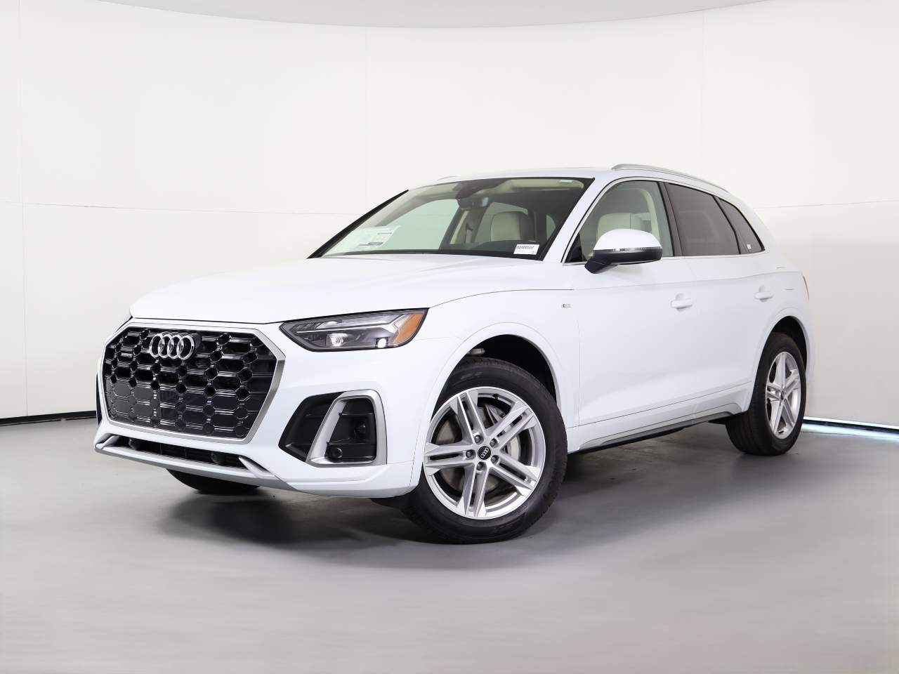 2024 Audi Q5 e quattro S line Premium 55 TFSI