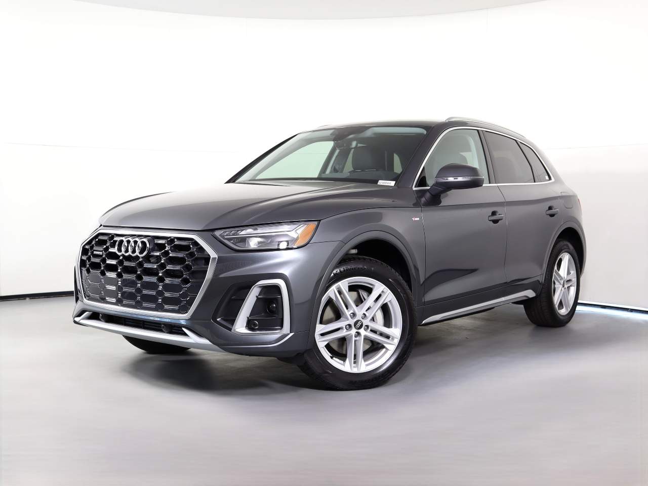 2024 Audi Q5 e quattro S line Premium 55 TFSI