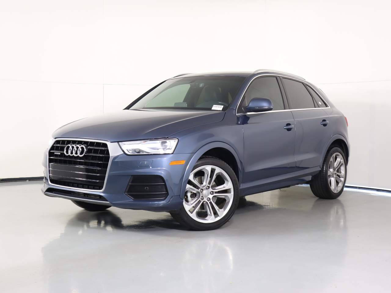 2017 Audi Q3 2.0T quattro Premium Plus