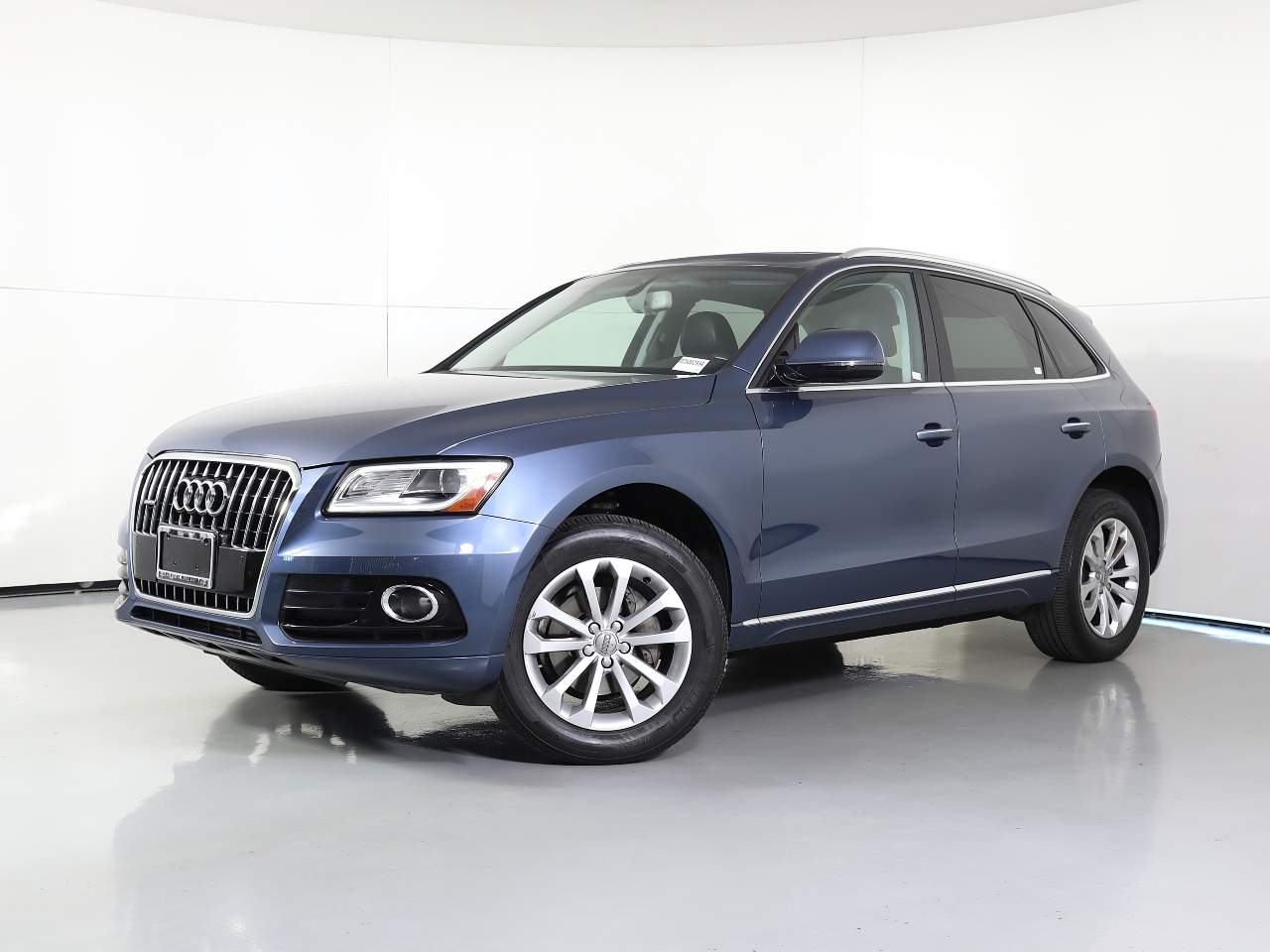 2016 Audi Q5 2.0T quattro Premium Plus