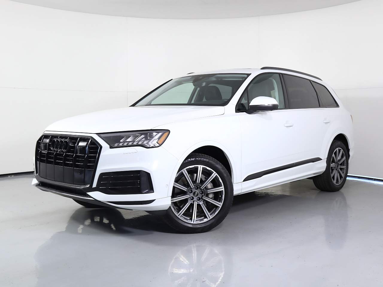 2023 Audi Q7 quattro Premium Plus 45 TFSI