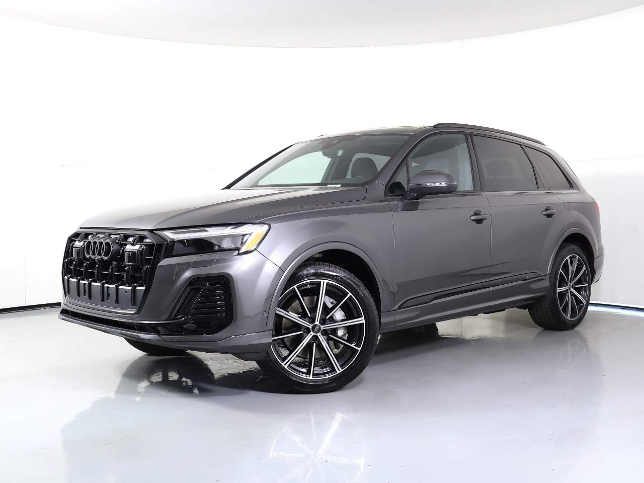 2025 Audi Q7 quattro Premium Plus 45 TFSI