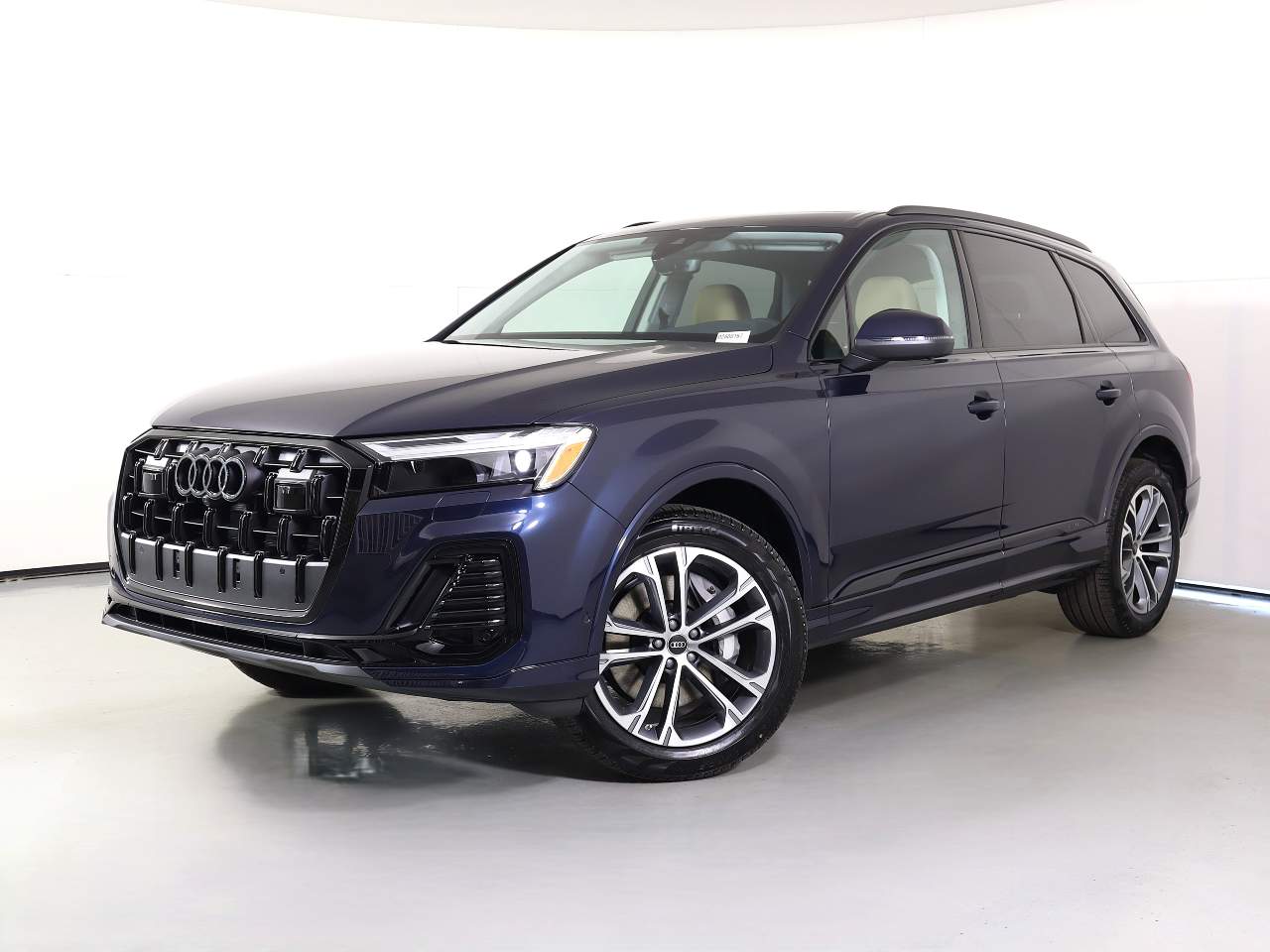 2026 Audi Q7 Premium Plus