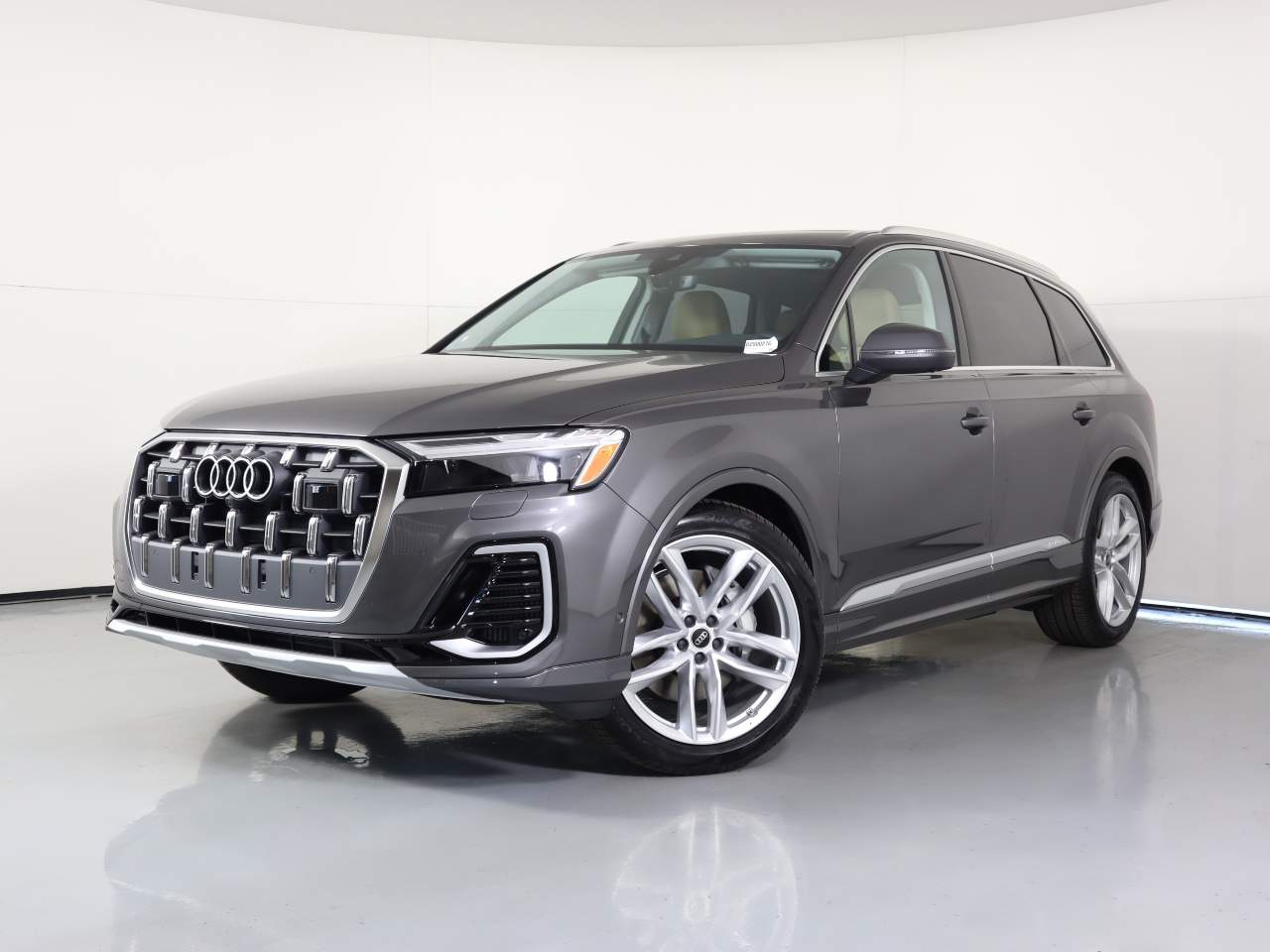 2025 Audi Q7 quattro Premium Plus 55 TFSI