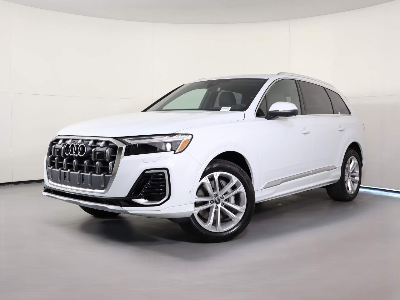 2025 Audi Q7 quattro Premium Plus 55 TFSI