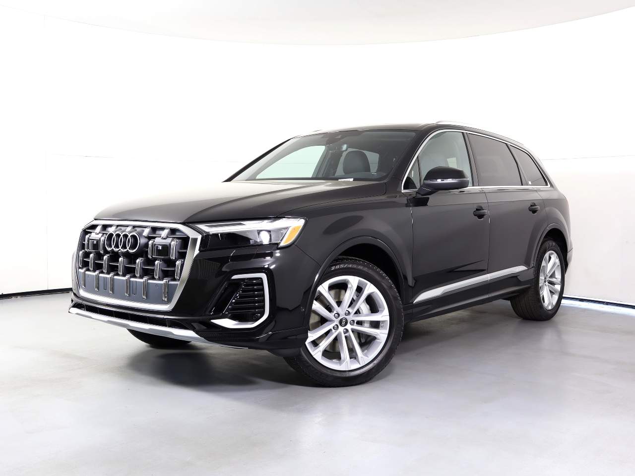 2025 Audi Q7 quattro Premium Plus 55 TFSI