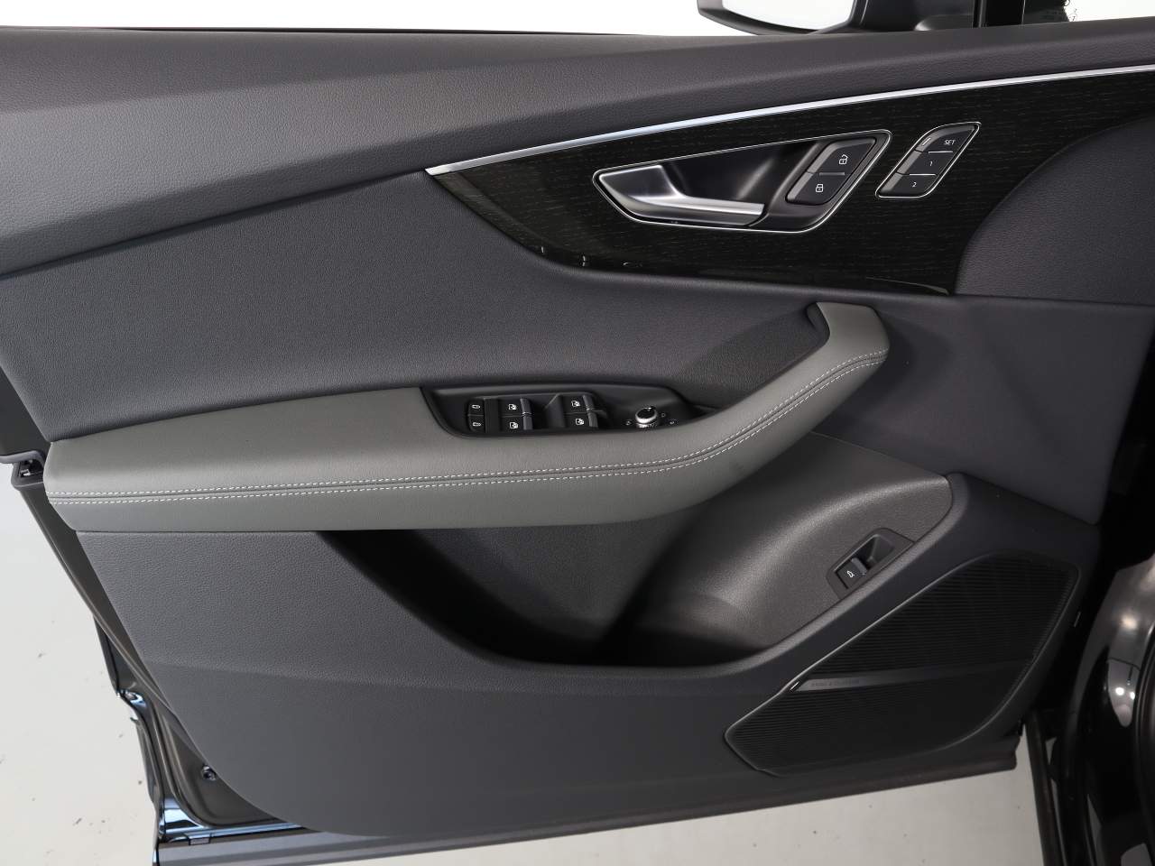2025 Audi Q7 quattro Premium Plus 55 TFSI