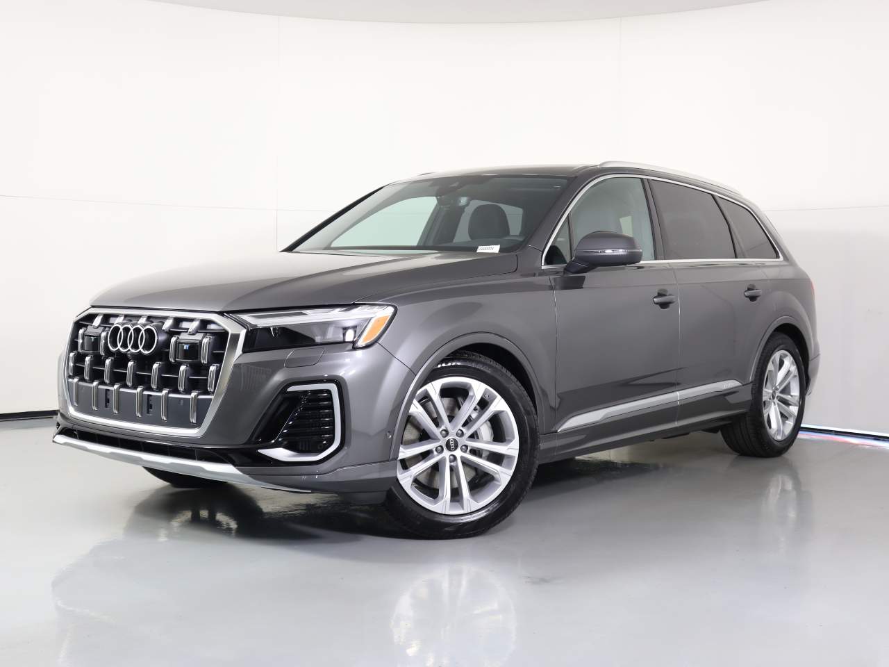 2026 Audi Q7 quattro Premium Plus 55 TFSI