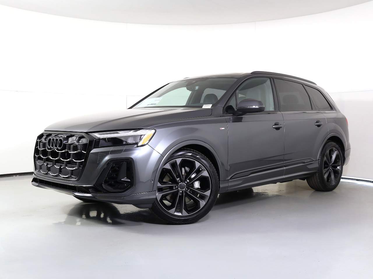 2026 Audi Q7 55 S Line Premium Plus quattro Tiptronic's photo