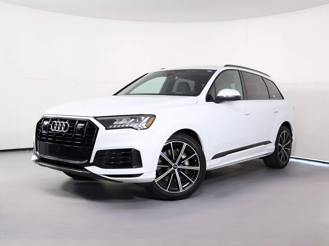 2023 Audi Q7 quattro Prestige 55 TFSI