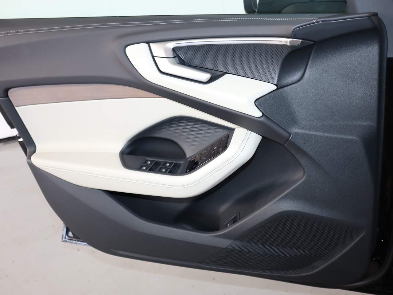 2025 Audi A5 quattro Premium TFSI