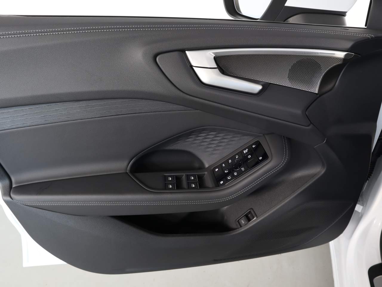 2025 Audi A5 quattro Premium Plus TFSI