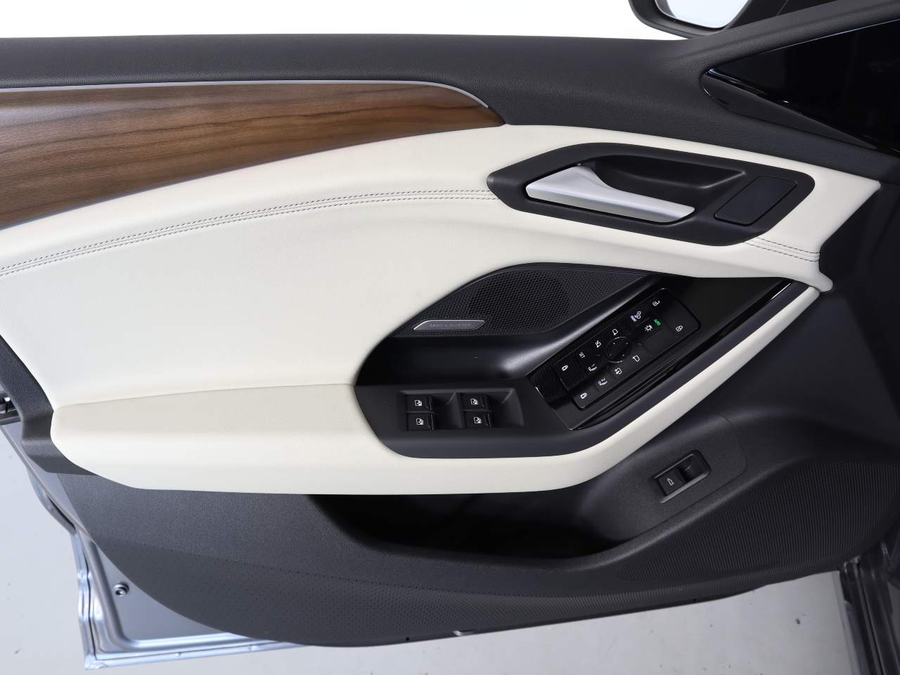2025 Audi A6 Sportback e-tron Premium Plus
