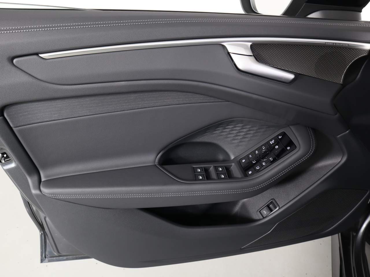 2026 Audi A6 quattro Premium Plus 55 TFSI