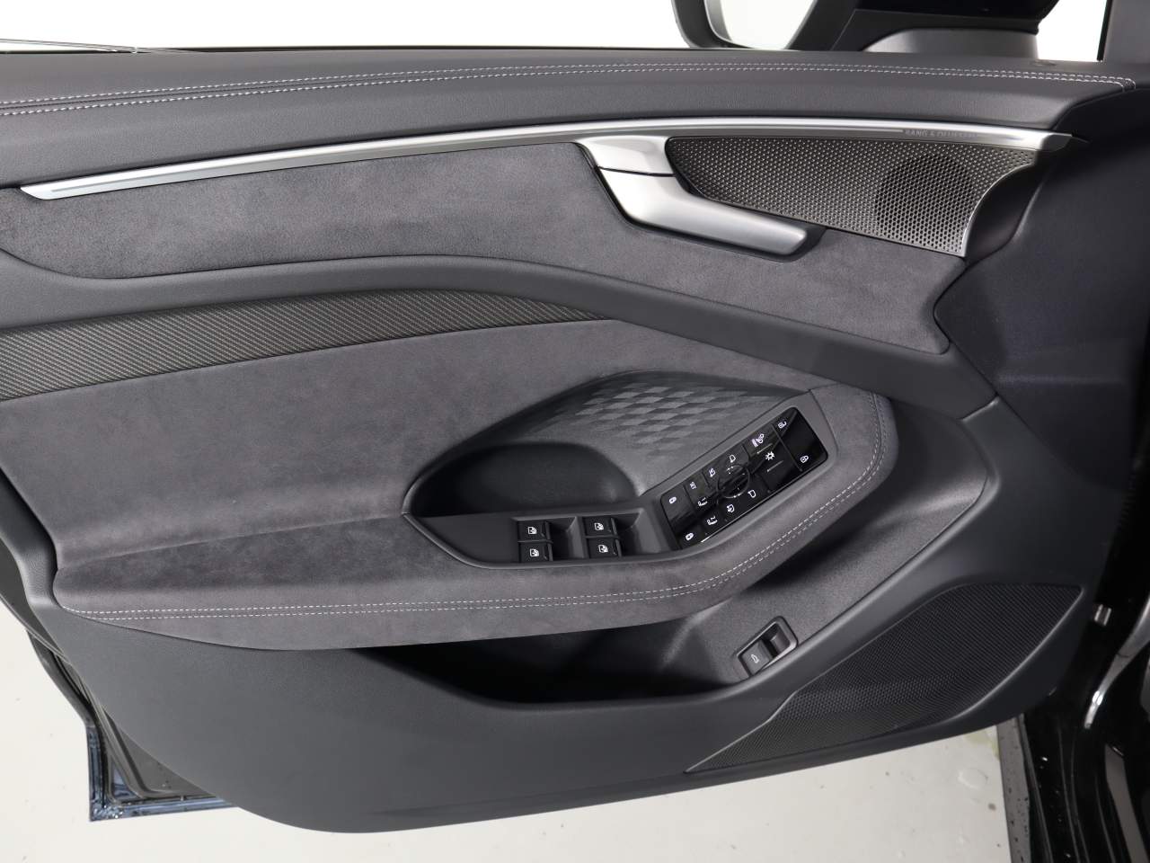 2026 Audi A6 quattro Prestige 55 TFSI