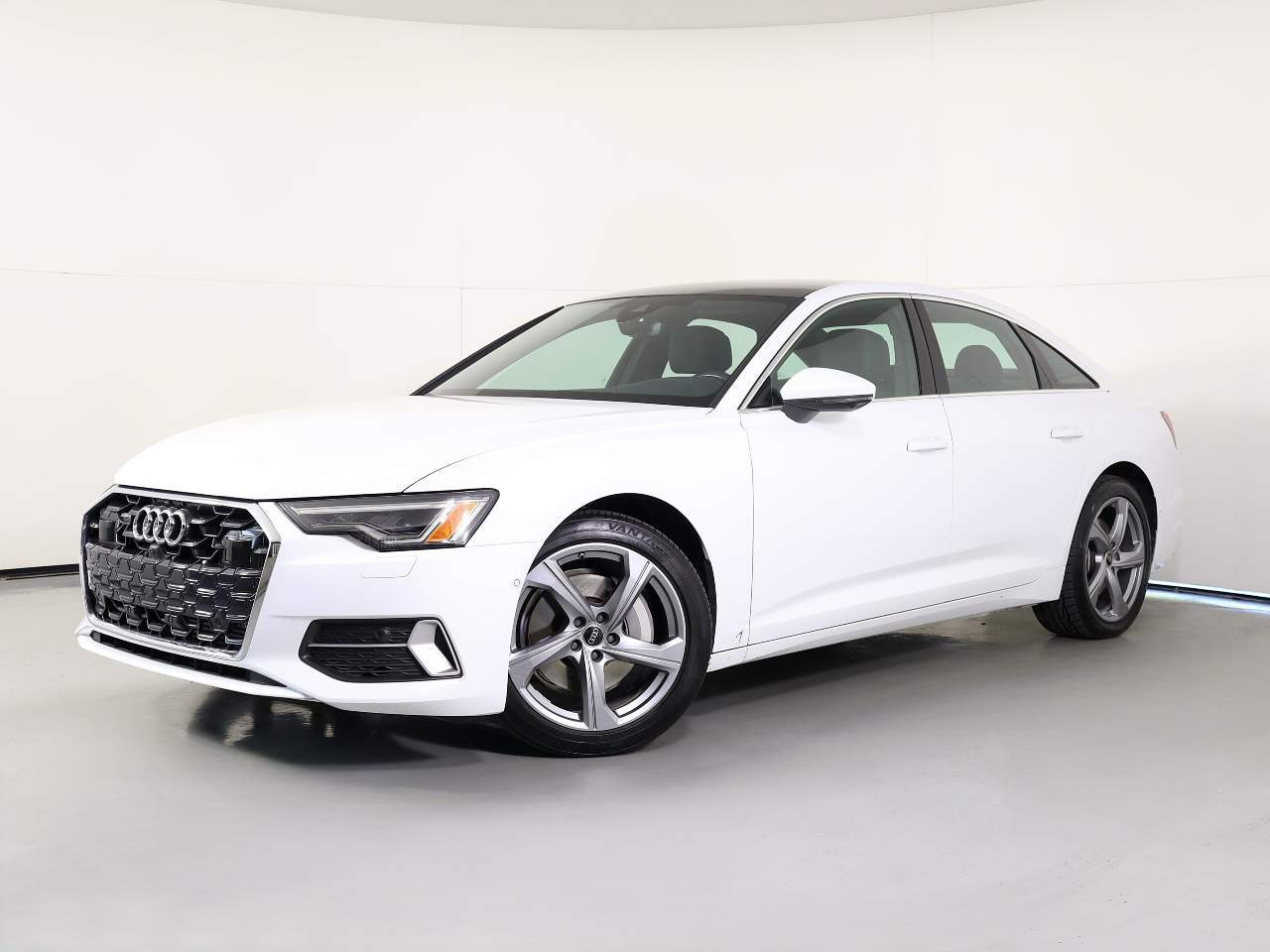 2024 Audi A6 quattro Premium Plus 45 TFSI