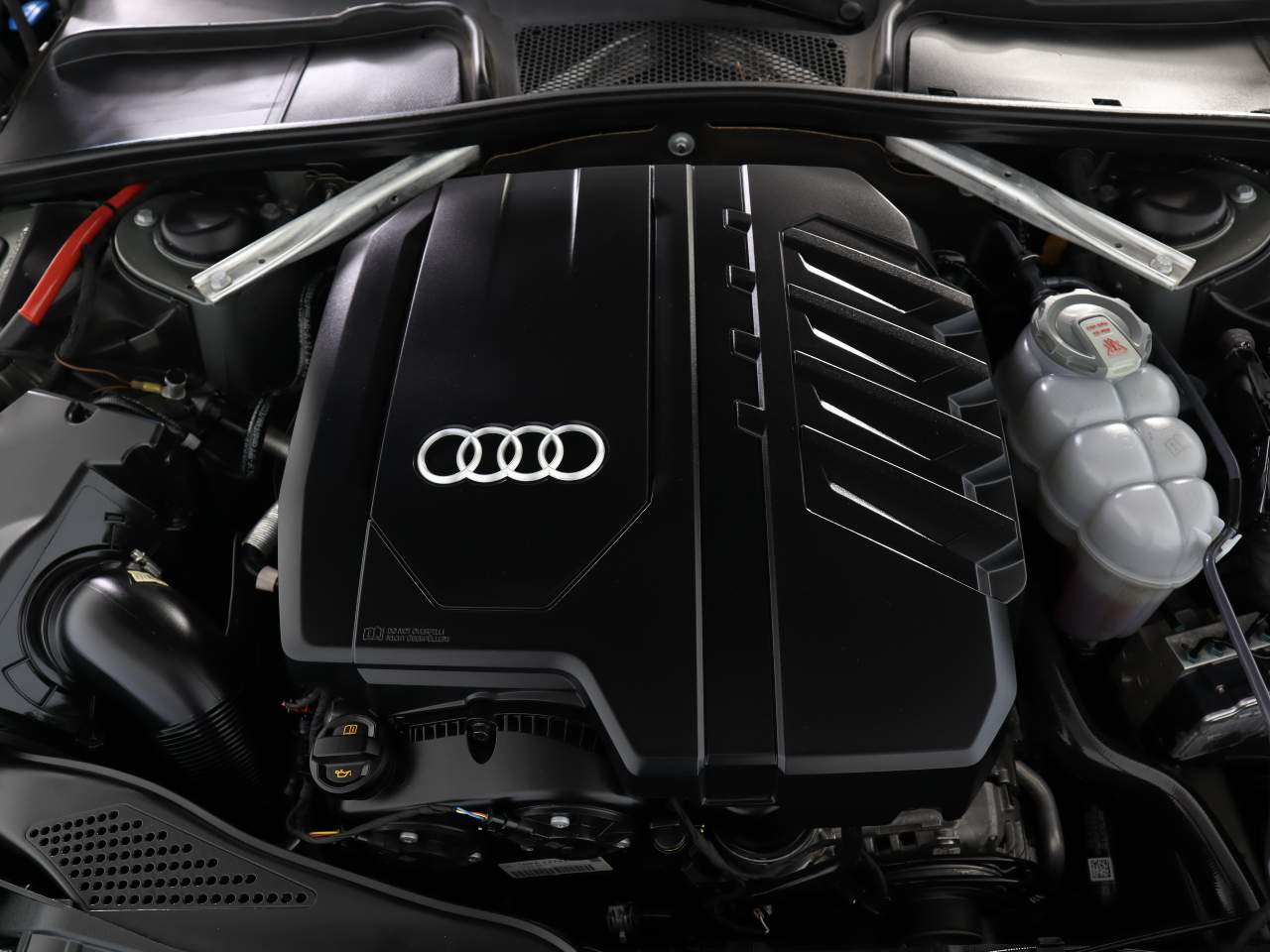 2024 Audi A4 quattro S line Prem Plus 45 TFSI