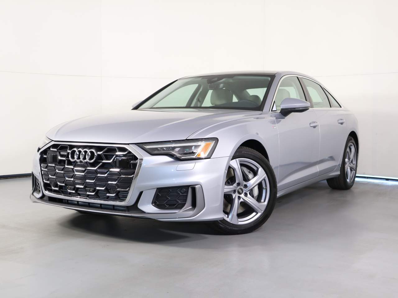 2025 Audi A6 quattro Premium Plus 55 TFSI