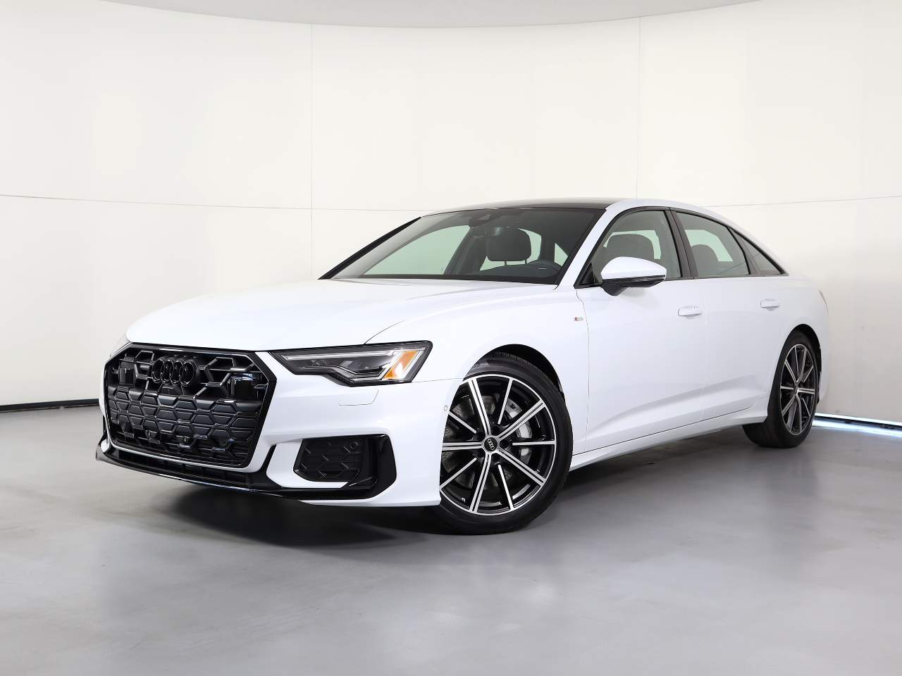 2025 Audi A6 quattro Premium Plus 55 TFSI