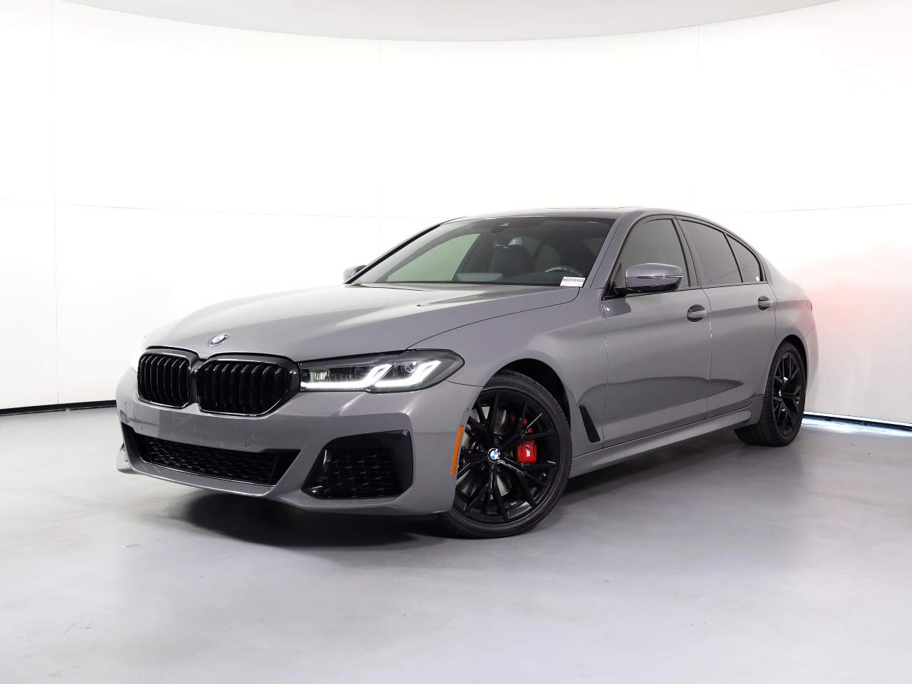 2021 BMW 5-Series 540i