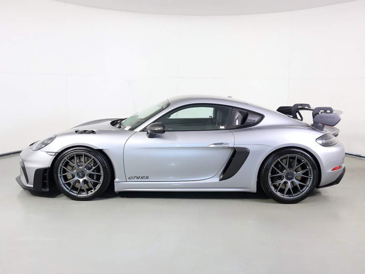 2025 Porsche 718 Cayman GT4 RS
