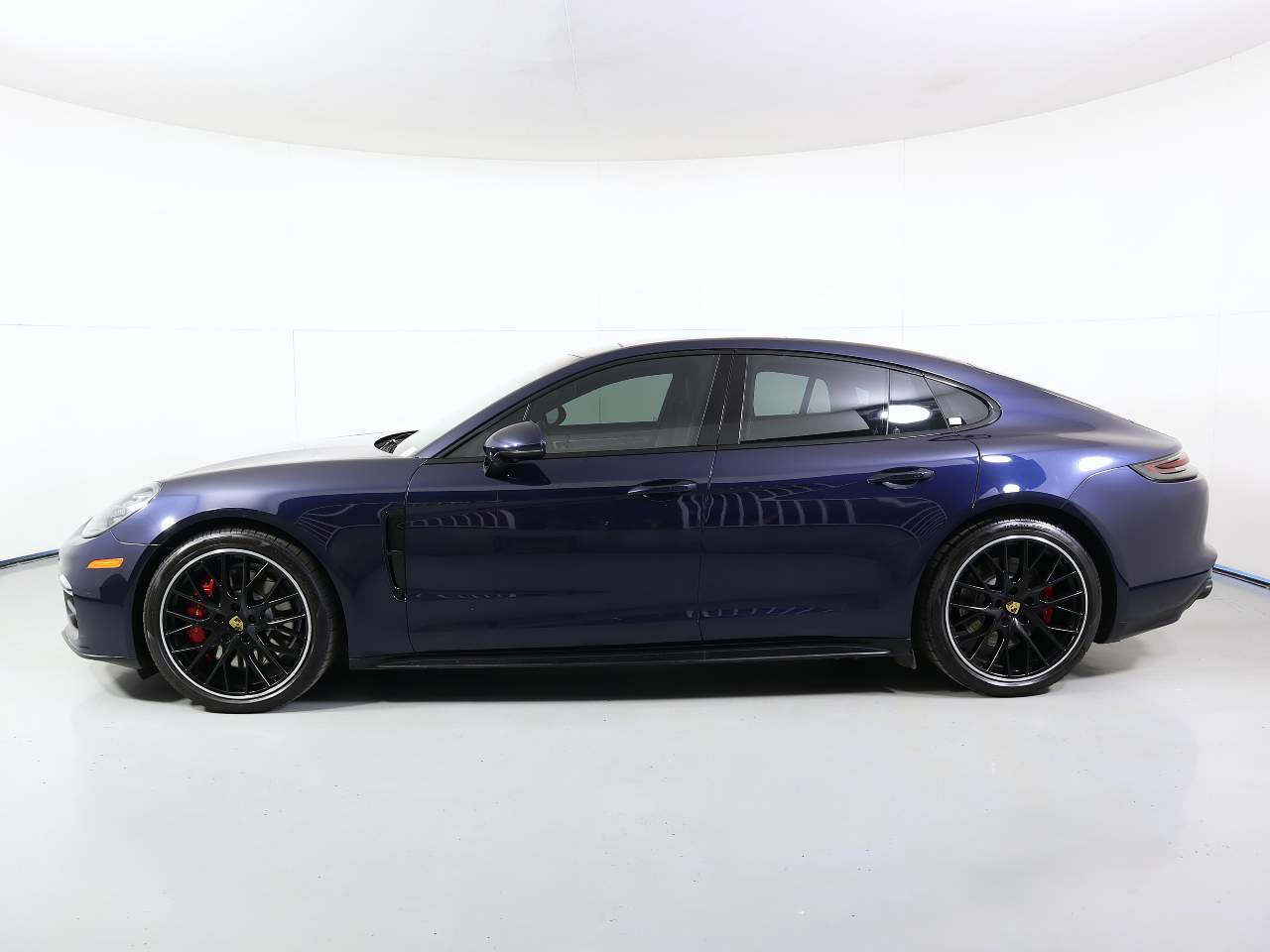 2020 Porsche Panamera GTS