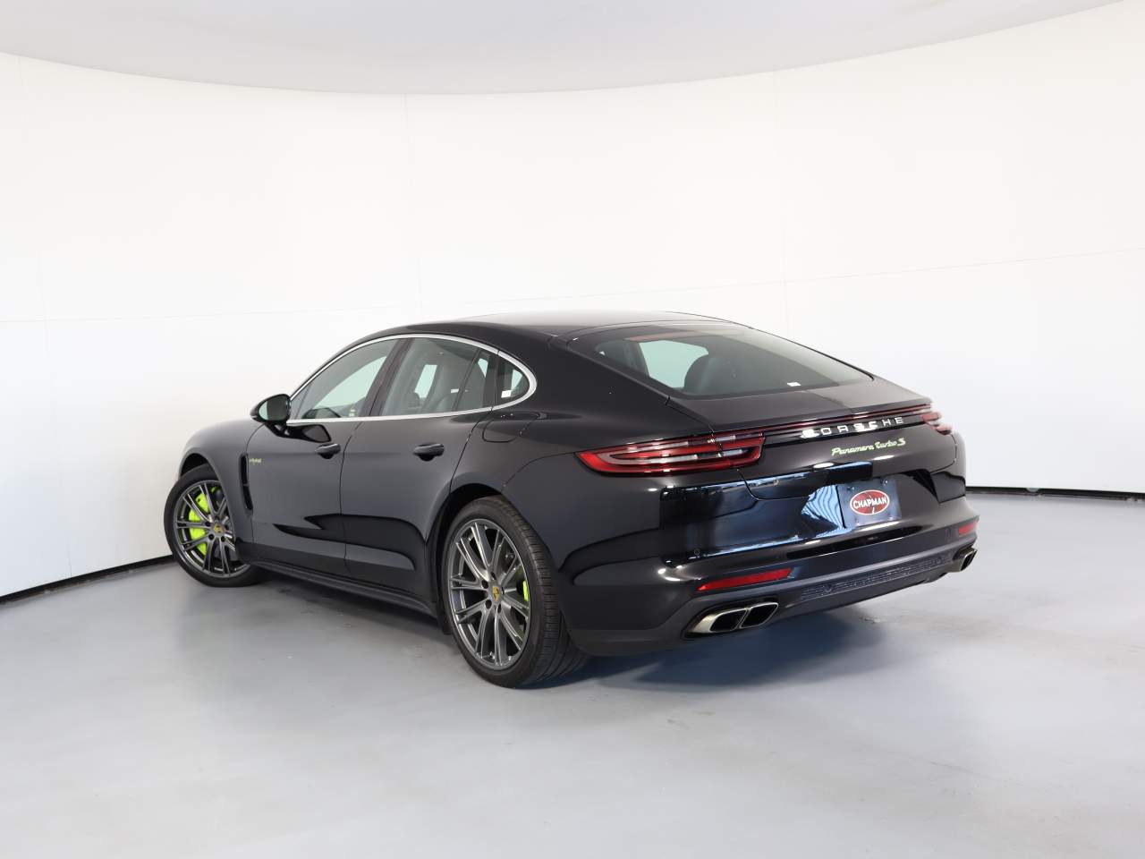 2018 Porsche Panamera Turbo S E-Hybrid