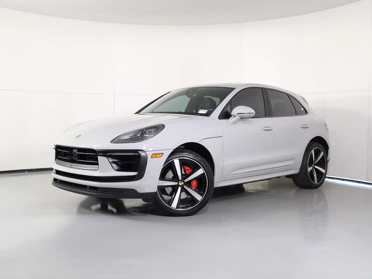 2024 Porsche Macan S